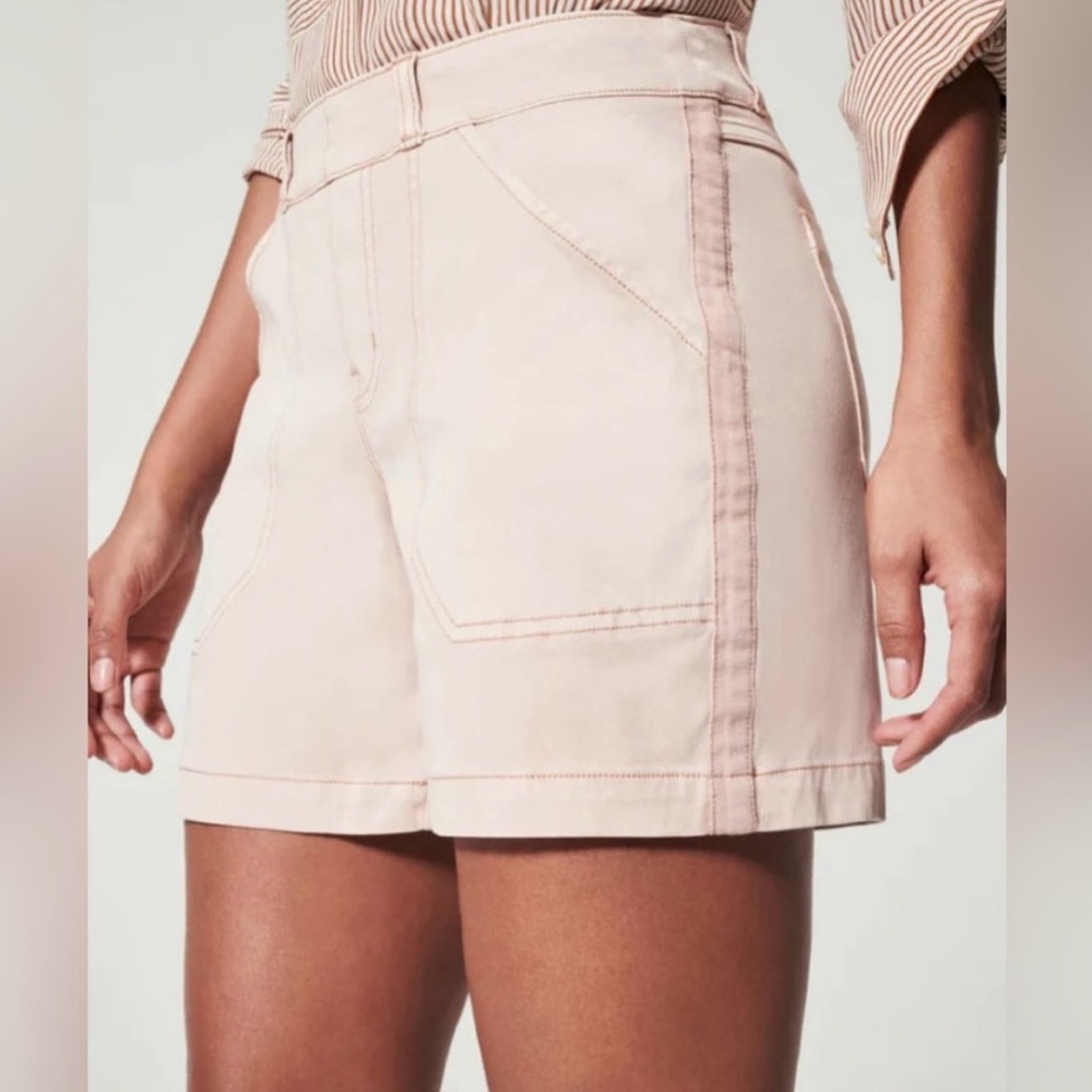 Spanx 6” twill shorts - Pale Pink size small